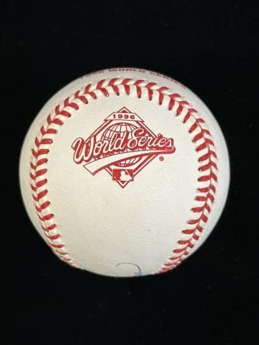 Мариано Ривера Янкис КОПИТО ПОДПИСА Официален Бейзбол Световните серии 1996 година с голограммой - Бейзболни топки с Автографи